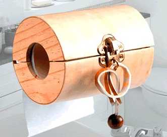 Держатель для туалетной бумаги с замком-головоломкой